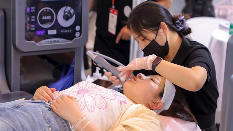 这家被欧莱雅看中的中国公司,如何从资本寒冬死里逃生?